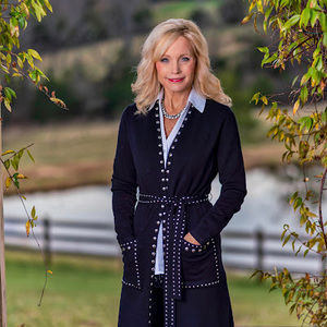 Meet your Posher, Annette